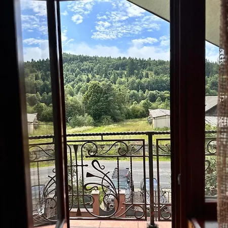 під боржавою Volovets